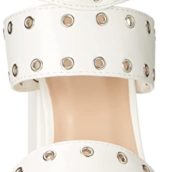 Brand New/Never Worn - Yoki Women's Comfort Pump - Picture 5 of 6